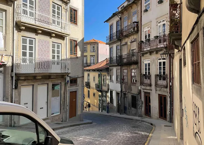 Historic Balcony Hideaway - Taipas House 60 * Porto