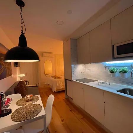 아파트 Historic Balcony Hideaway - Taipas House 60 *