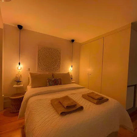 Historic Balcony Hideaway - Taipas House 60 Lejlighed