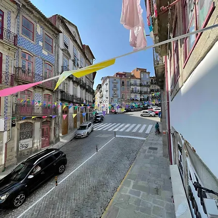 דירה Historic Balcony Hideaway - Taipas House 60 *